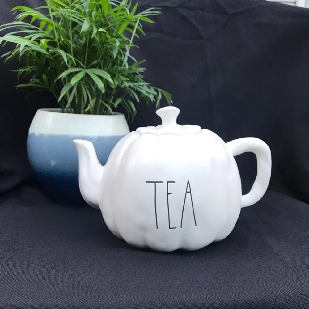 Rae Dunn Teapot